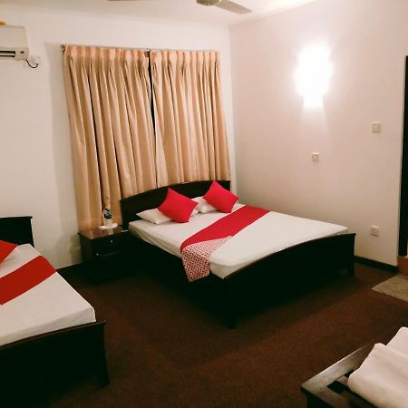 Chinese Lotus Luxapathiya - Shanghai Hotel Moratuwa Ngoại thất bức ảnh